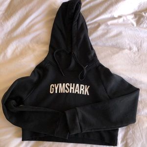 Cropped hoodie